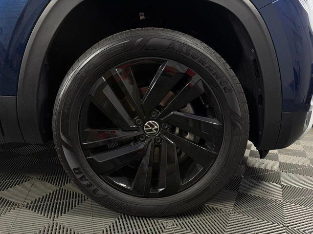 used 2023 Volkswagen Atlas Cross Sport car, priced at $30,100