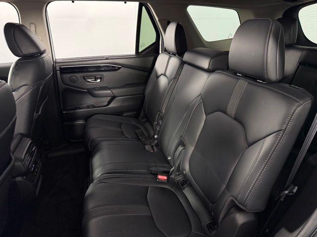 used 2025 Honda Pilot car, priced at $42,352