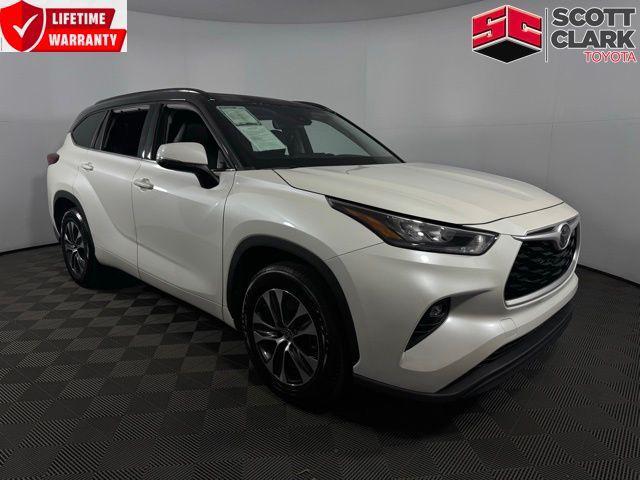 used 2020 Toyota Highlander car, priced at $26,800