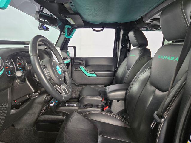 used 2015 Jeep Wrangler Unlimited car, priced at $19,834