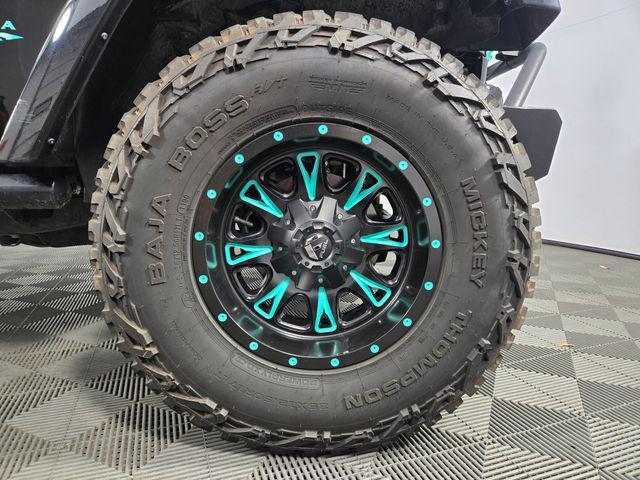 used 2015 Jeep Wrangler Unlimited car, priced at $19,834