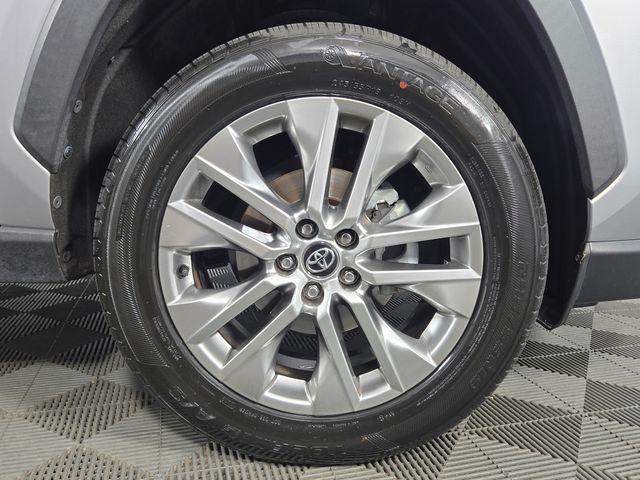 used 2020 Toyota RAV4 car, priced at $25,742