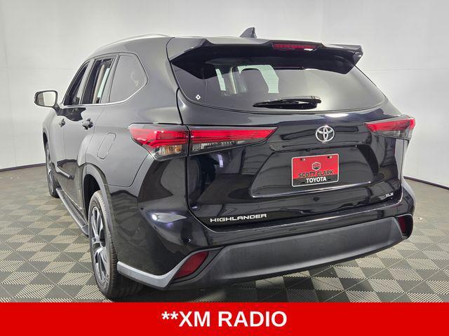 used 2022 Toyota Highlander car, priced at $32,210
