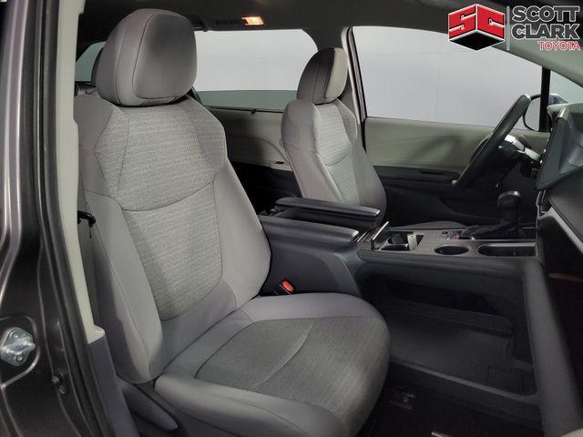 used 2021 Toyota Sienna car, priced at $27,686