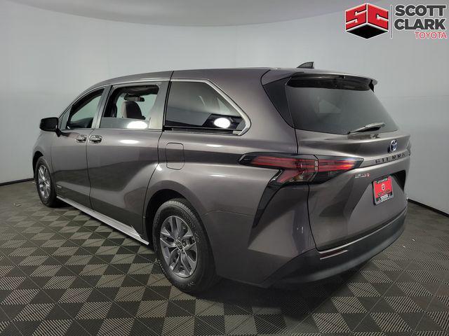 used 2021 Toyota Sienna car, priced at $27,686