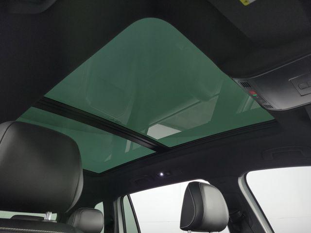 used 2022 Volkswagen Tiguan car, priced at $22,514