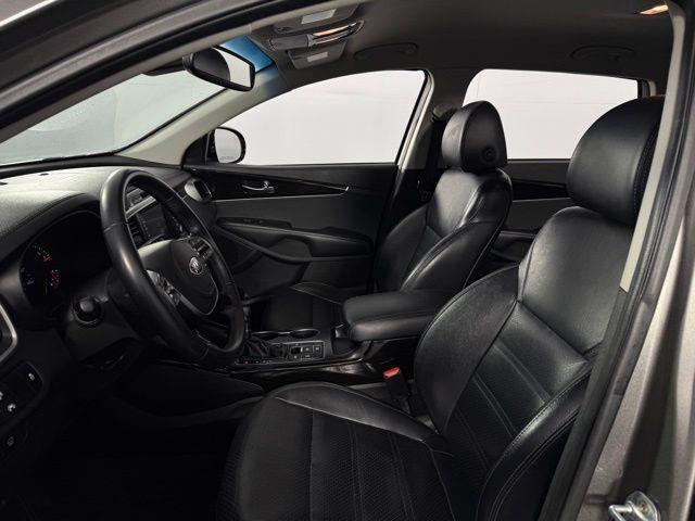 used 2019 Kia Sorento car, priced at $17,620