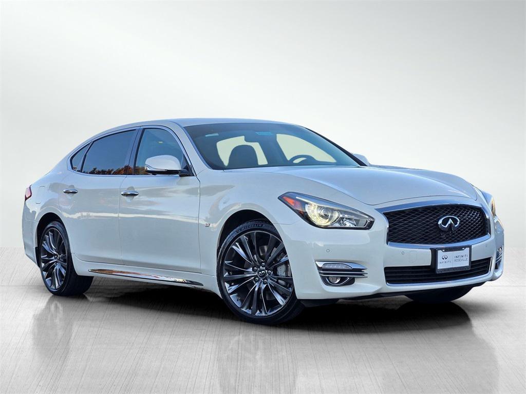 used 2018 INFINITI Q70L car, priced at $26,500