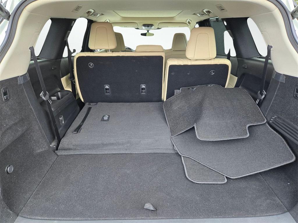 used 2023 INFINITI QX60 car, priced at $38,900