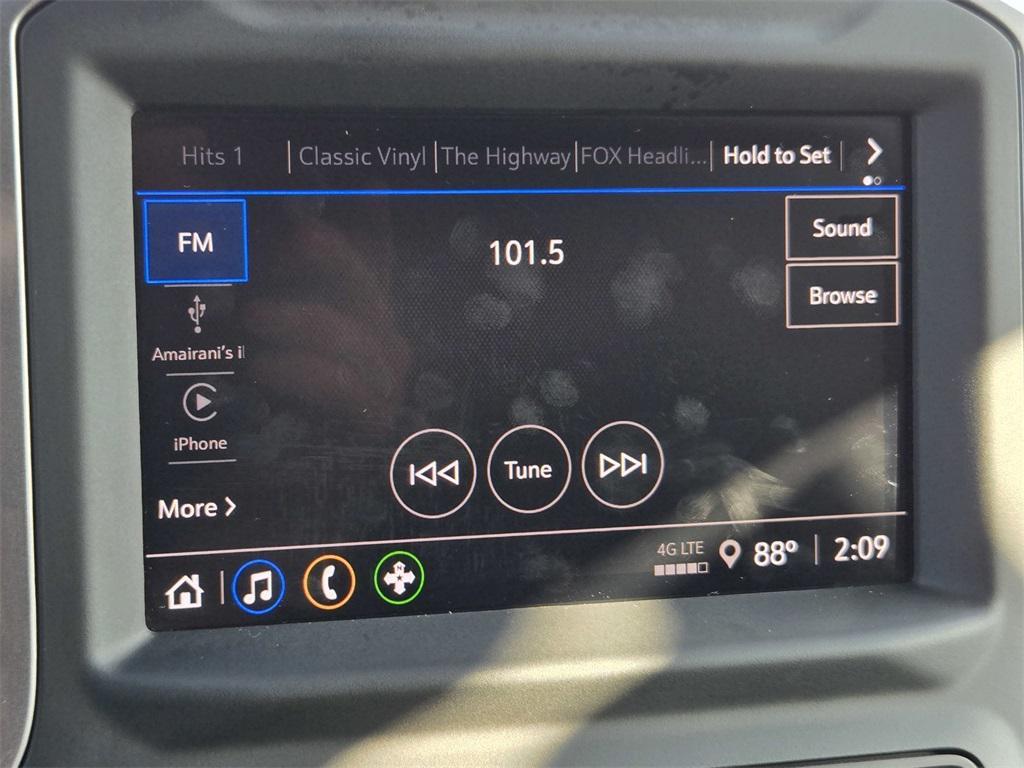 used 2024 GMC Sierra 1500 car, priced at $34,900