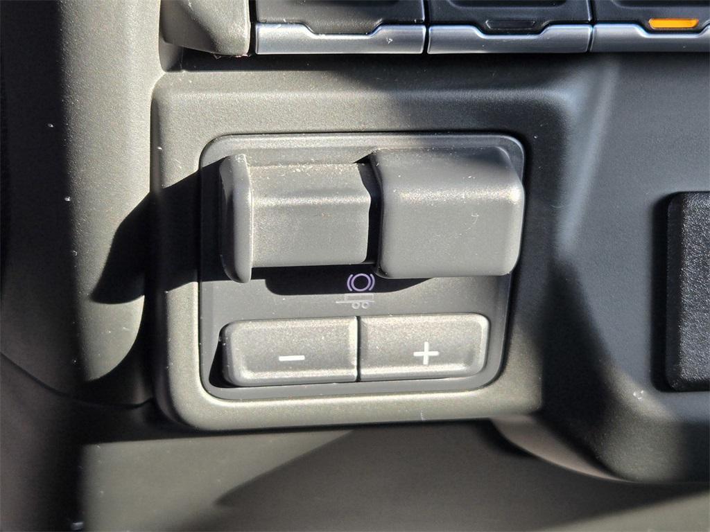 used 2024 GMC Sierra 1500 car, priced at $34,900