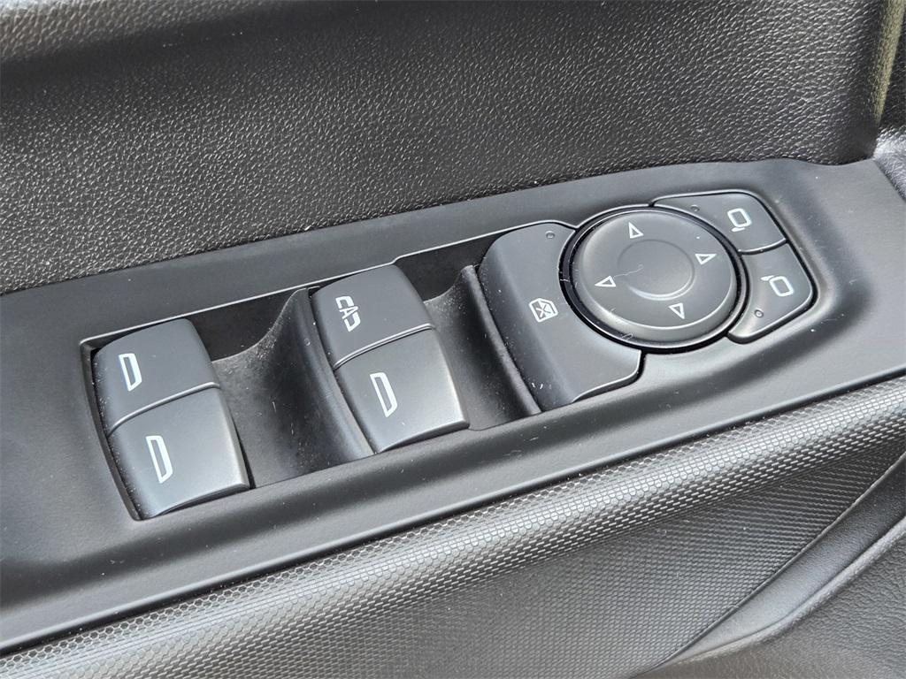 used 2024 GMC Sierra 1500 car, priced at $34,900