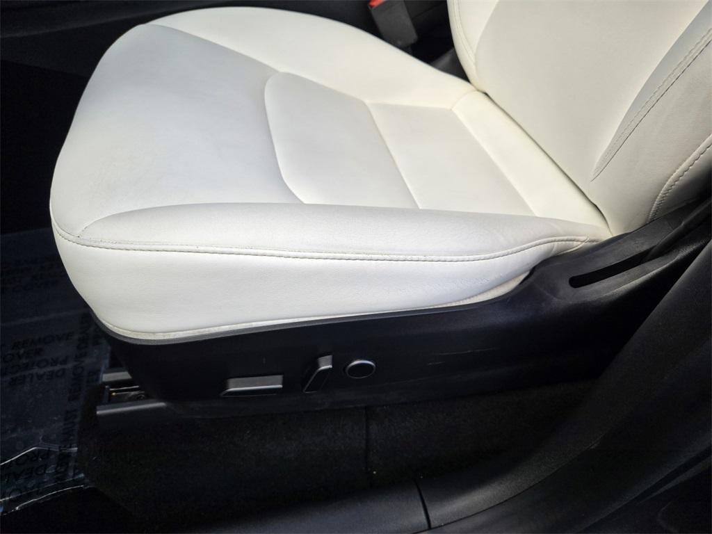 used 2021 Tesla Model Y car, priced at $28,900