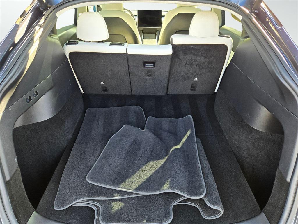 used 2021 Tesla Model Y car, priced at $28,900
