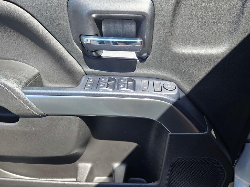 used 2018 Chevrolet Silverado 1500 car, priced at $29,900