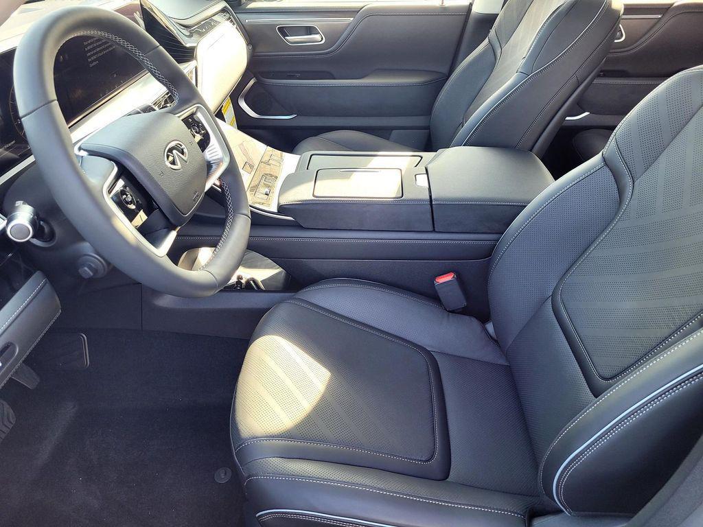 new 2026 INFINITI QX80 car, priced at $95,275