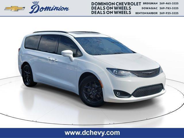 used 2018 Chrysler Pacifica car, priced at $12,900
