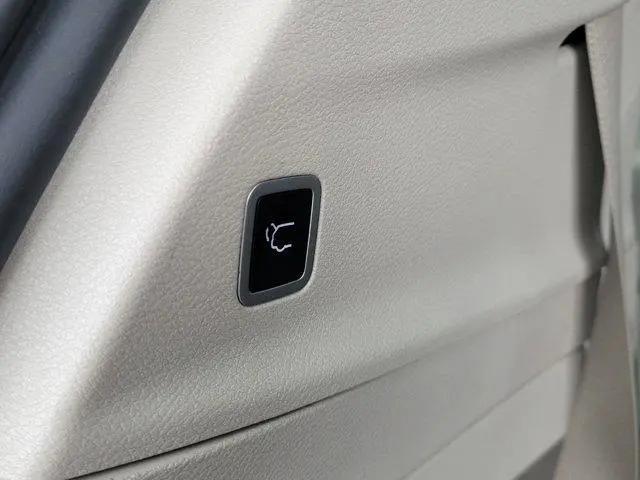 used 2023 Chrysler Voyager car, priced at $26,900