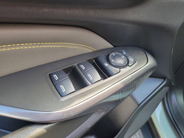 used 2025 Chevrolet Trax car, priced at $28,900