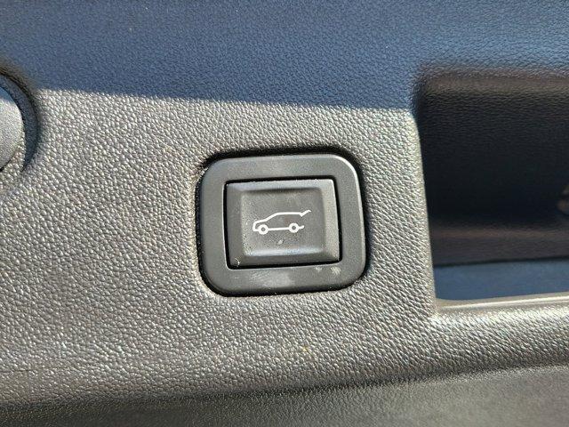 used 2019 Chevrolet Equinox car, priced at $17,900