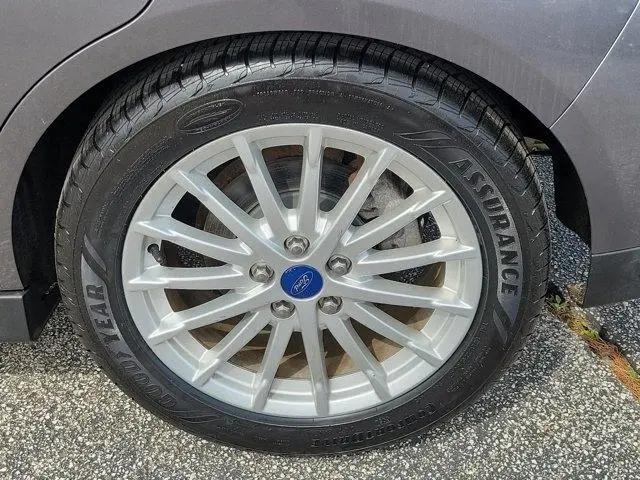 used 2014 Ford C-Max Hybrid car, priced at $13,900