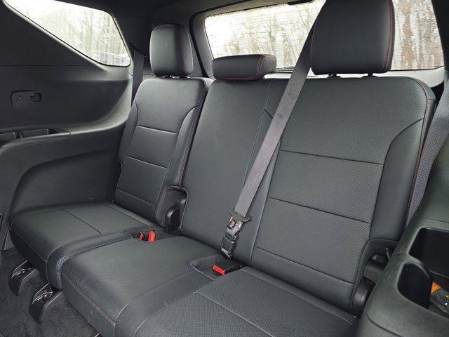 used 2024 Chevrolet Traverse car, priced at $43,900