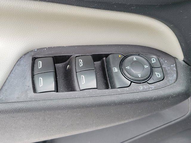 used 2022 Chevrolet Equinox car, priced at $21,900