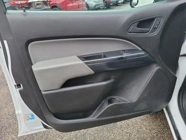 used 2015 Chevrolet Colorado car, priced at $13,900