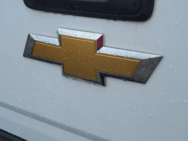 used 2015 Chevrolet Colorado car, priced at $13,900