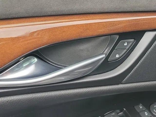 used 2020 Cadillac Escalade car, priced at $34,975