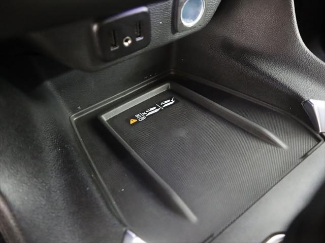 2022 Mosaic Black Metallic Chevrolet Traverse