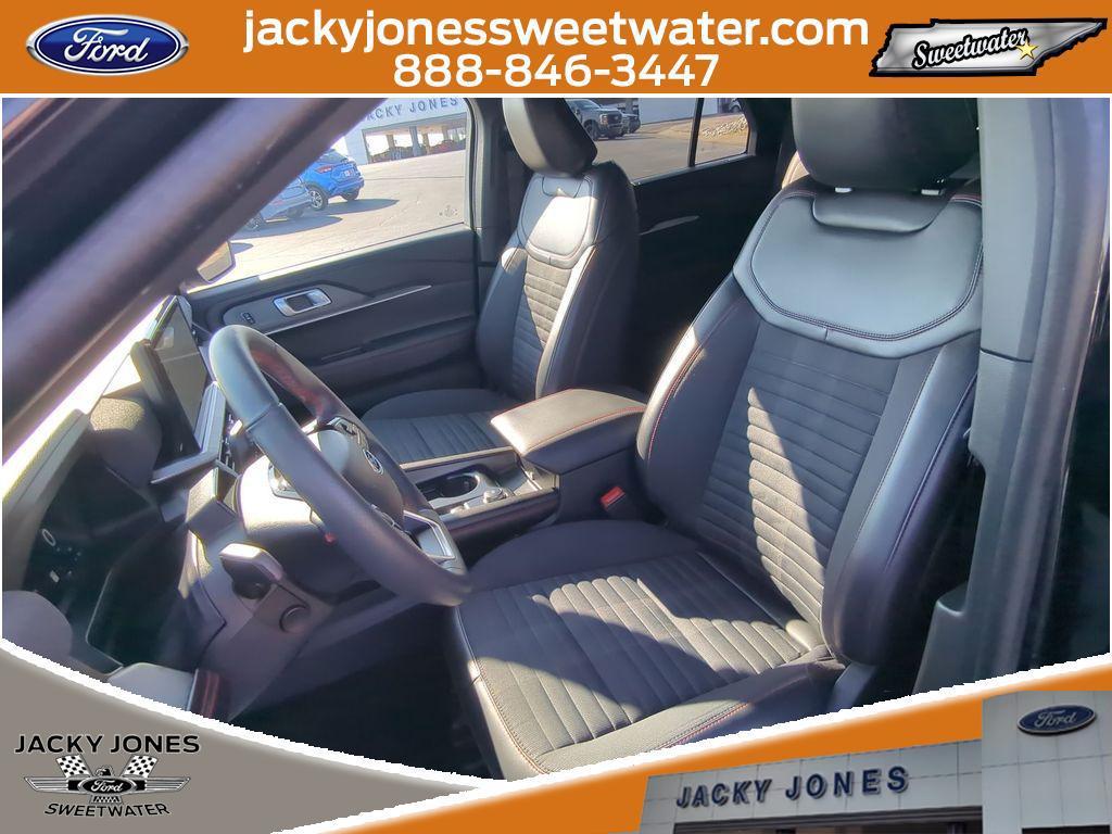 used 2025 Ford Explorer car, priced at $43,990