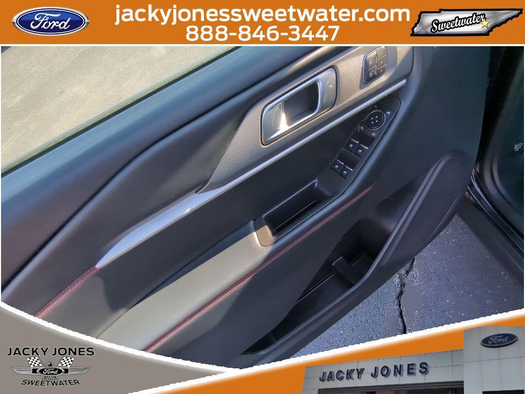used 2025 Ford Explorer car, priced at $43,990