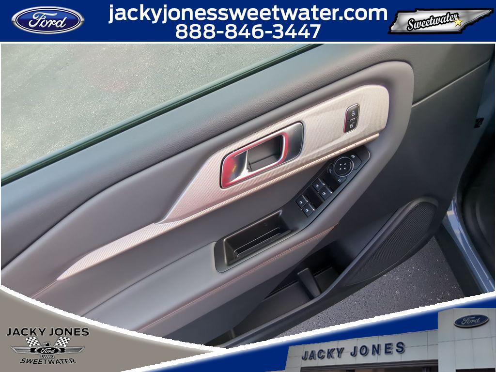 new 2026 Ford Explorer car, priced at $39,775