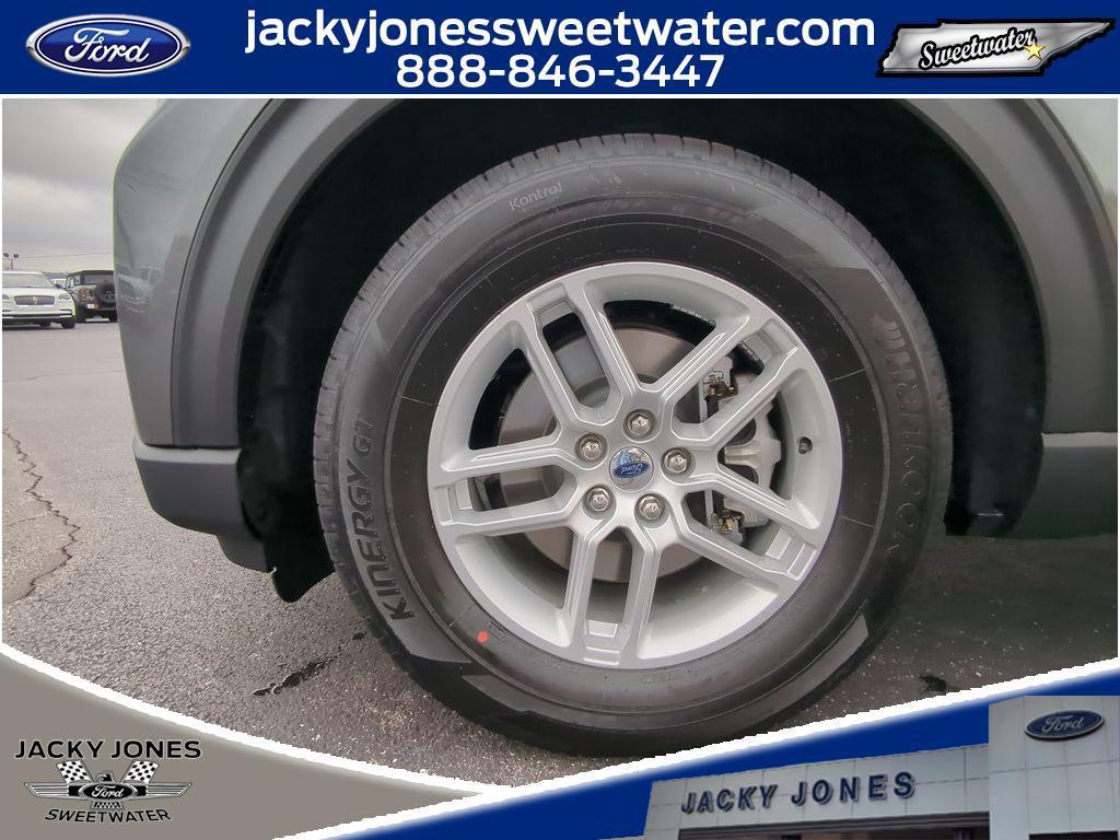 new 2026 Ford Explorer car, priced at $41,425