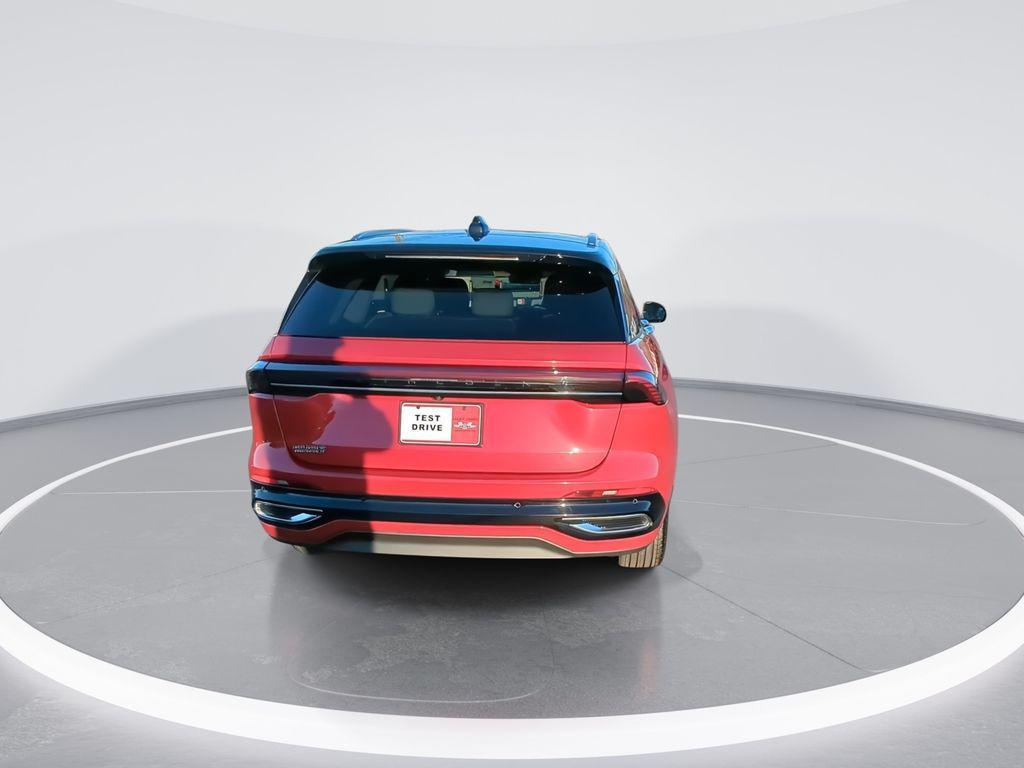 used 2025 Lincoln Nautilus car, priced at $60,675