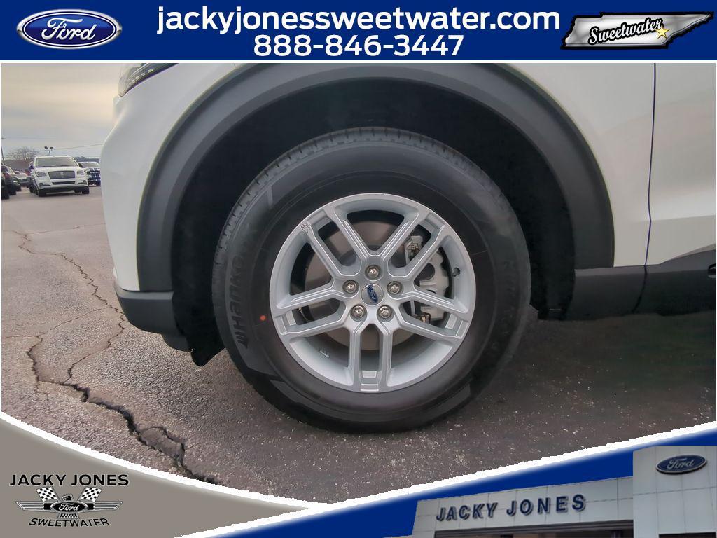 new 2026 Ford Explorer car, priced at $38,975