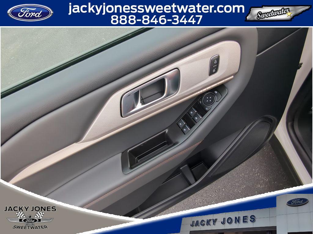 new 2026 Ford Explorer car, priced at $38,975