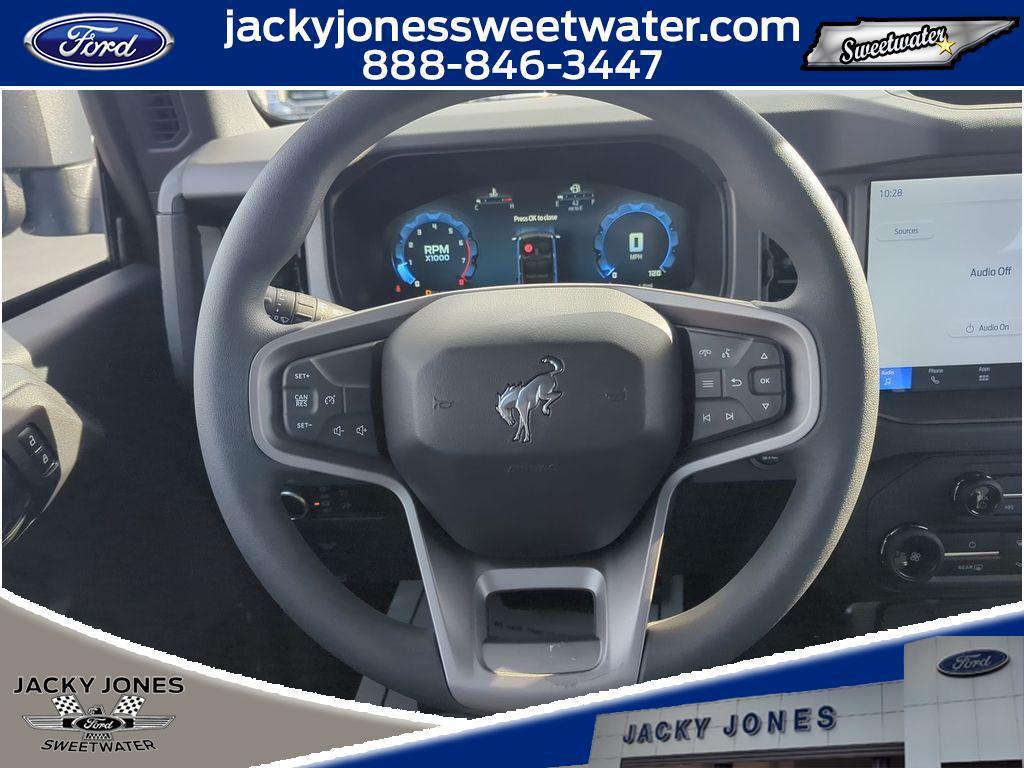 new 2025 Ford Bronco car, priced at $40,035