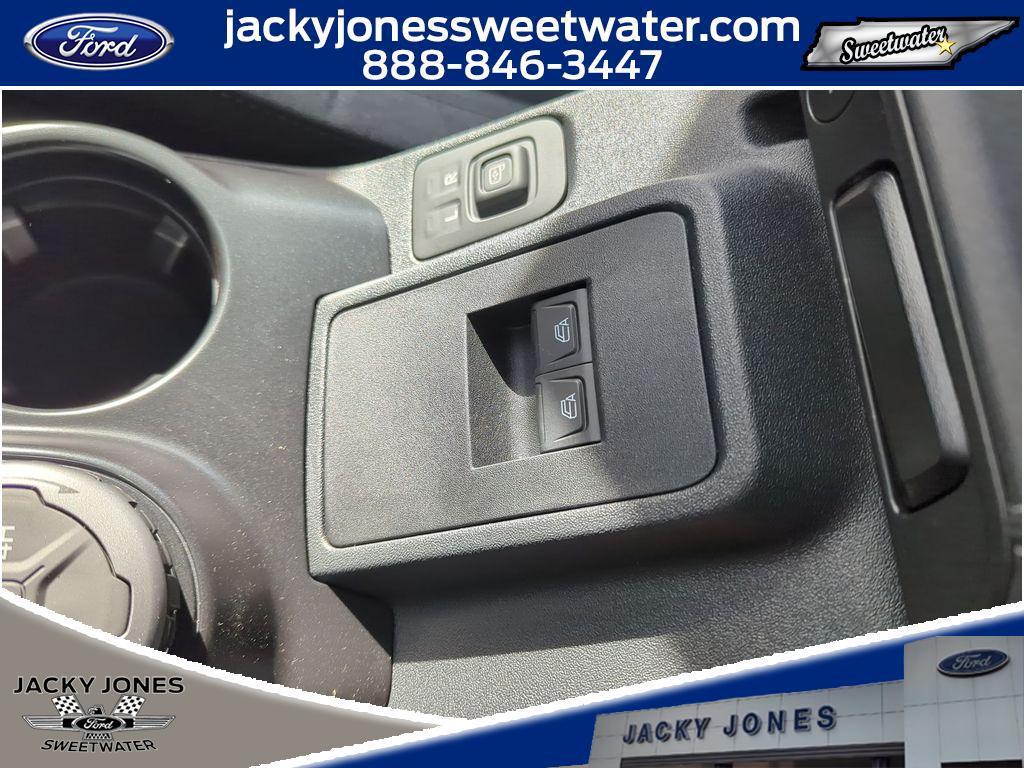 new 2025 Ford Bronco car, priced at $40,035