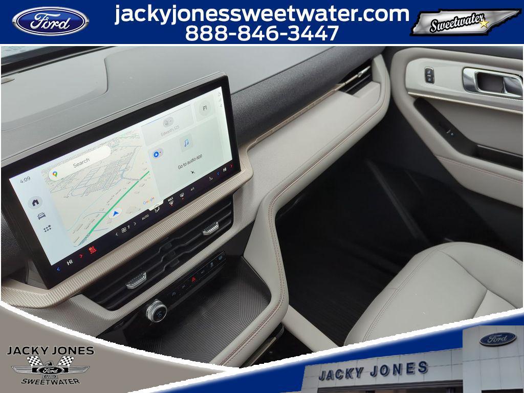 new 2025 Ford Explorer car, priced at $43,345