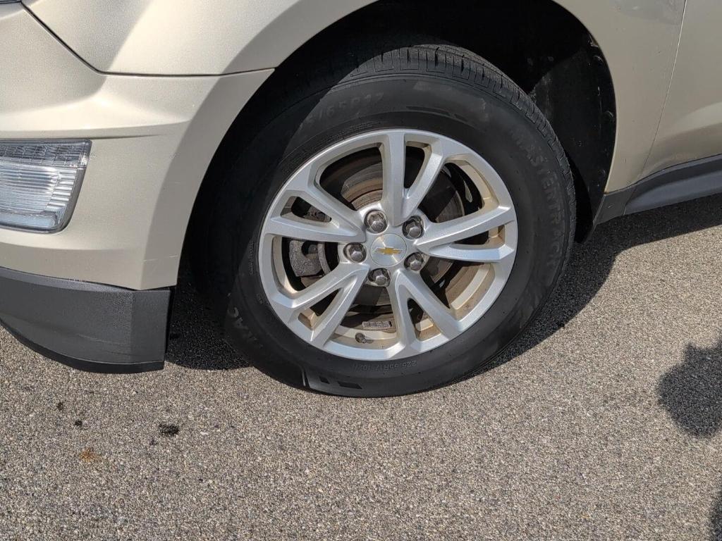 used 2016 Chevrolet Equinox car, priced at $6,989