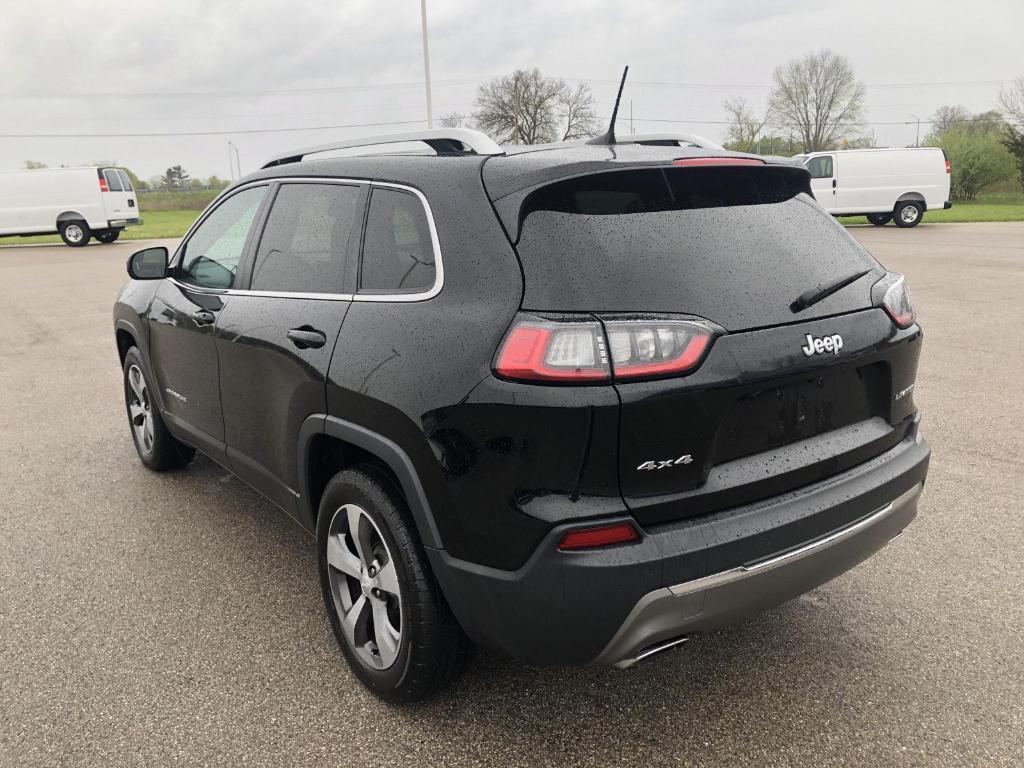 used 2020 Jeep Cherokee car, priced at $10,986