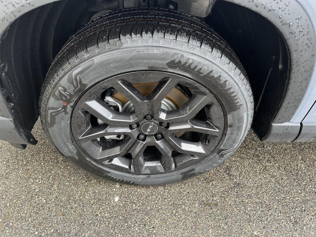 new 2025 Honda Pilot car, priced at $52,000