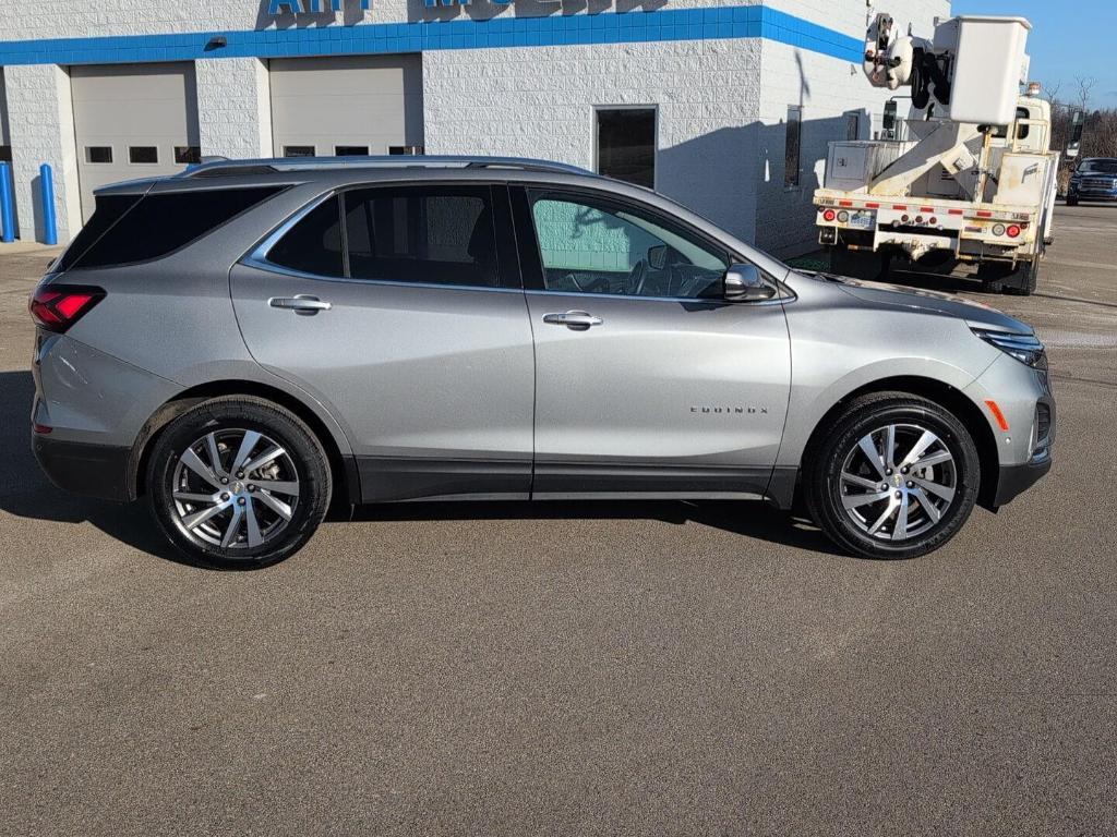 used 2023 Chevrolet Equinox car, priced at $23,989