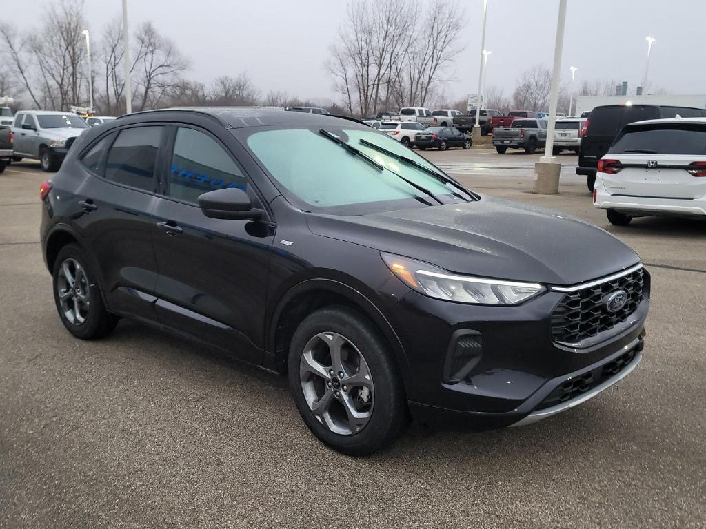 used 2024 Ford Escape car, priced at $22,425