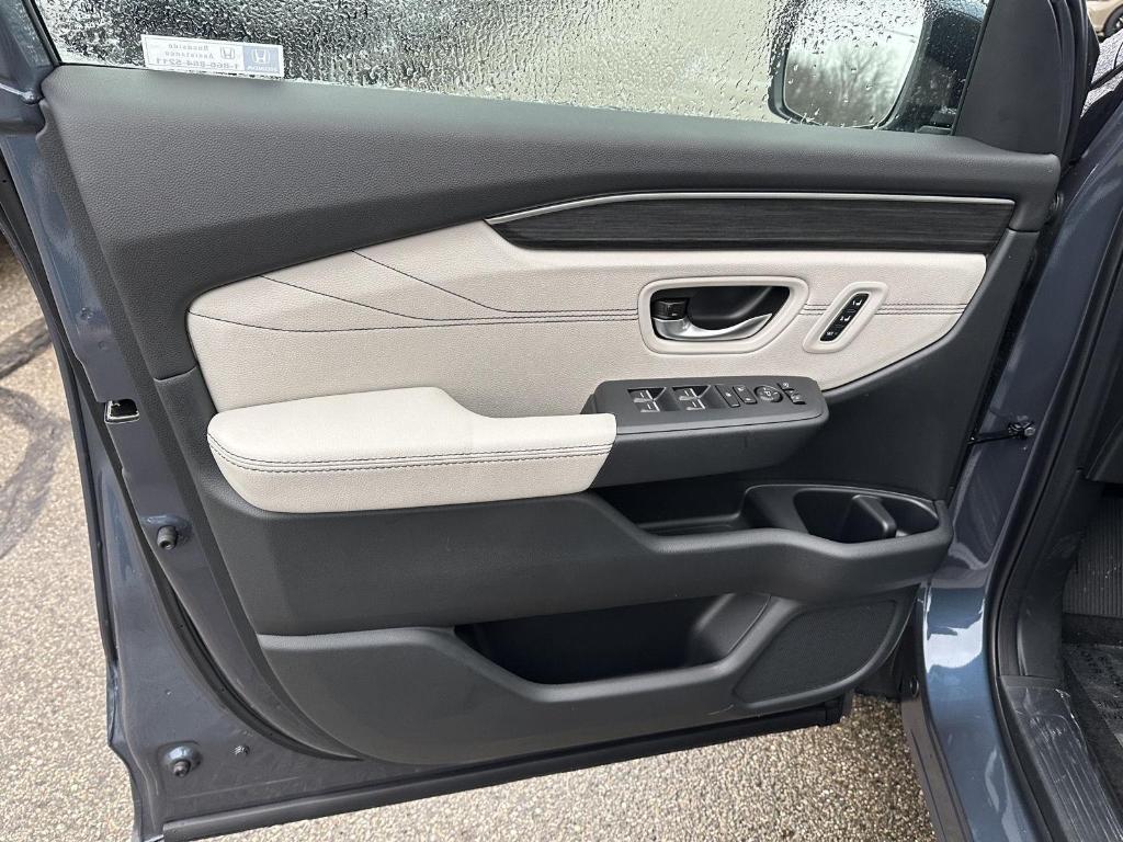 new 2026 Honda Pilot car, priced at $53,790