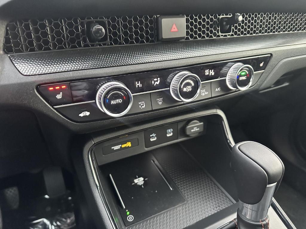 new 2026 Honda CR-V Hybrid car, priced at $41,000