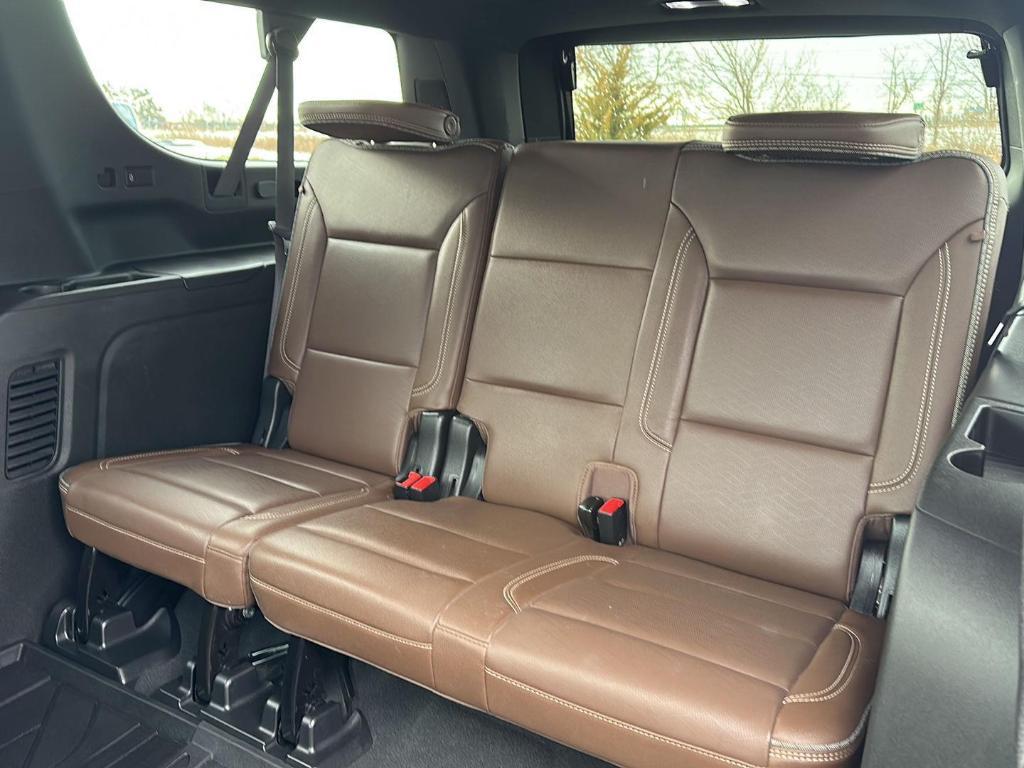 used 2022 Chevrolet Suburban car, priced at $39,987