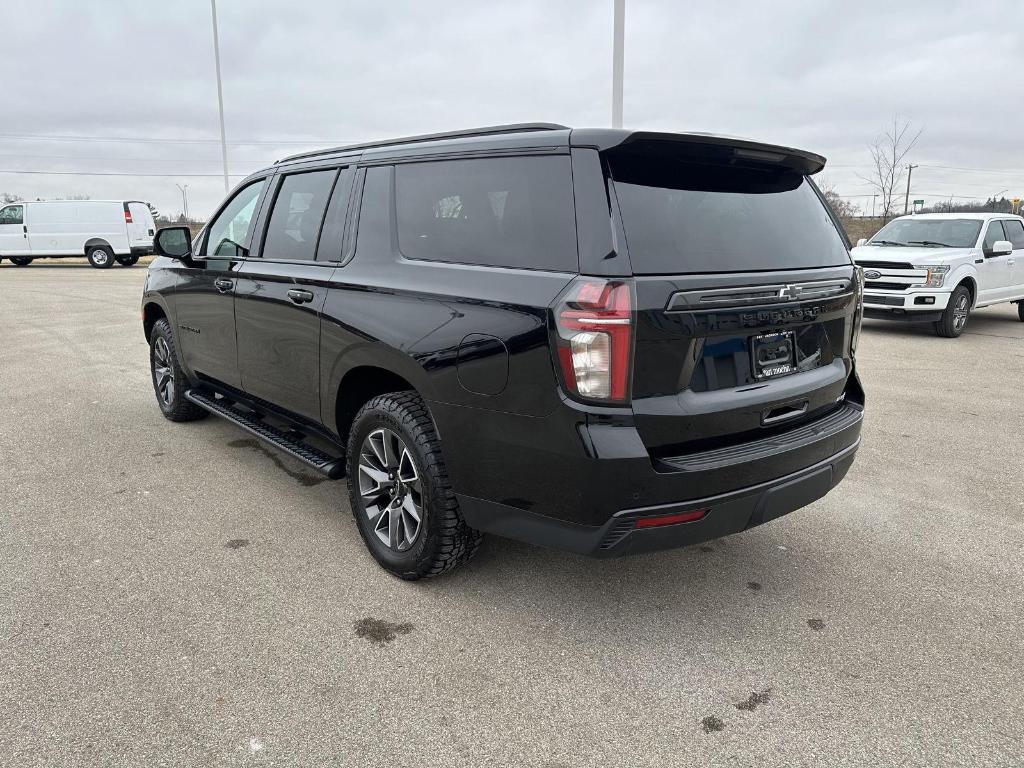 used 2023 Chevrolet Suburban car, priced at $49,989
